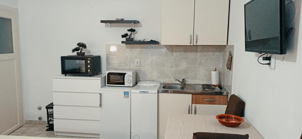 Studio Apartment Nika Split Exterior foto